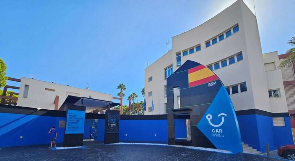 high-altitude-training-altitude-system-hypoxic-rooms-CAR-Murcia-b-Cat-athlete-performance-sports-science-altitude-training-Spain-hypoxic-technology-simulated-altitude